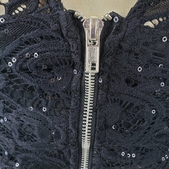 Speechless Black Floral Sequin Halter Top - Picture 5 of 13